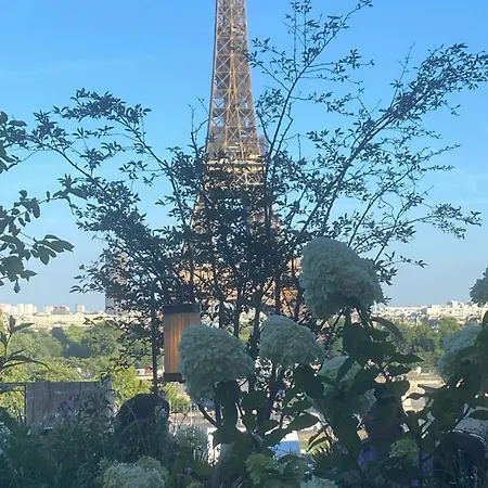 Elegant Luxury Private By Eiffel Tower Appartamento