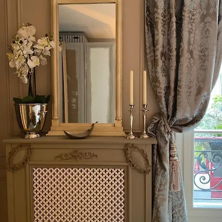 Elegant Luxury Private By Eiffel Tower Parigi